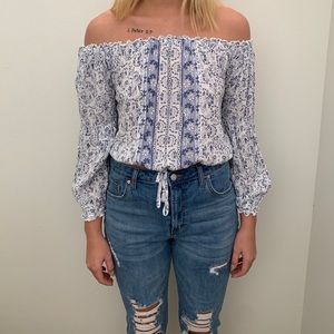 Long sleeve, off the shoulder, crop shirt